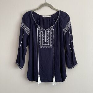 Solitaire Anthropologie Large Embroidered Boho Blouse Hippie Peasant Navy Blue